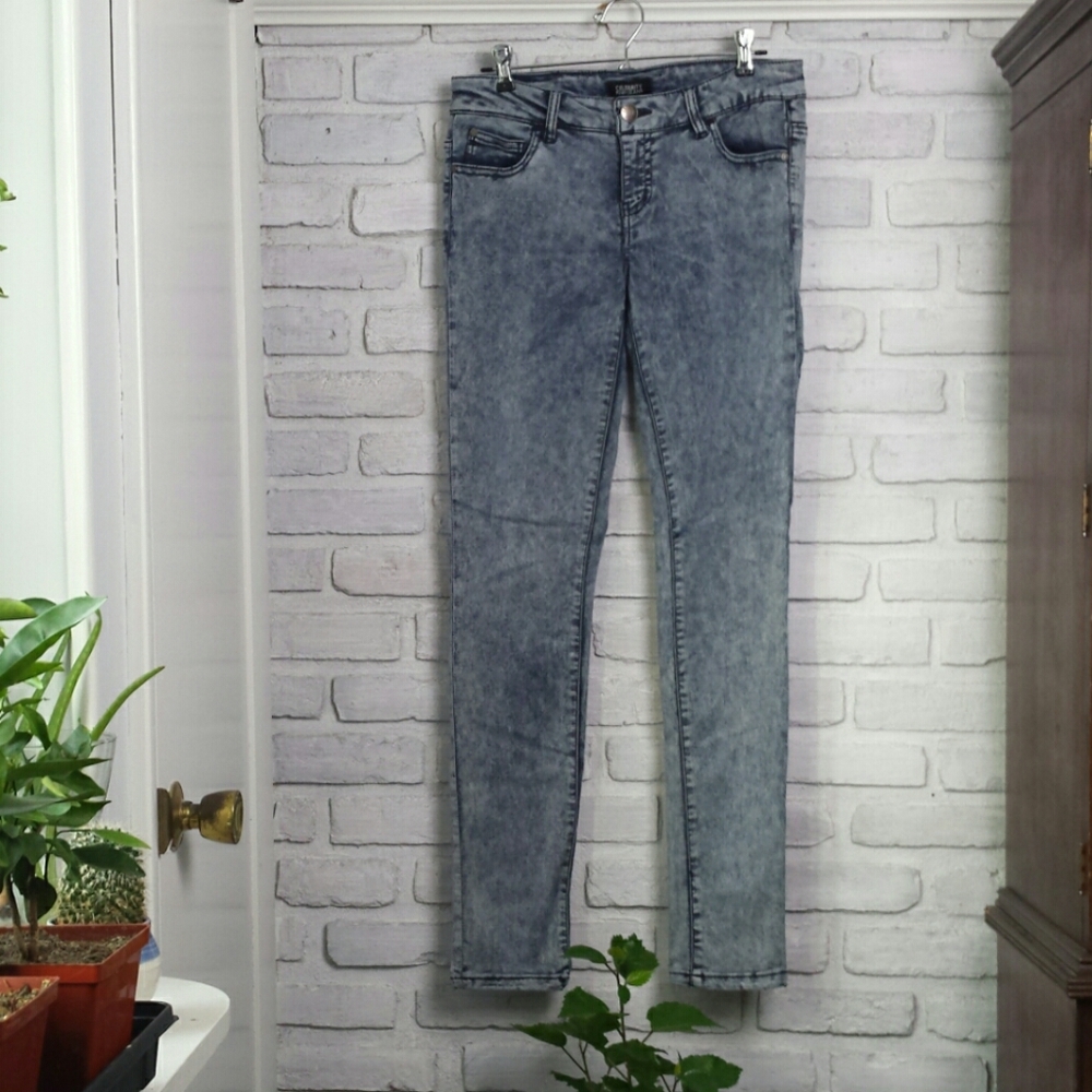 Celebrity Pink Acid Wash Straight Leg Jeans - Light Gray/Blue